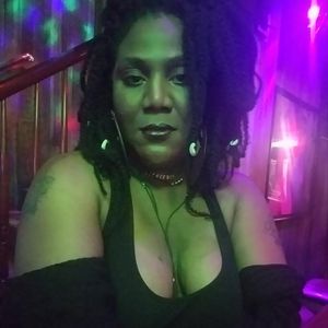 Meet your Posher, Vera